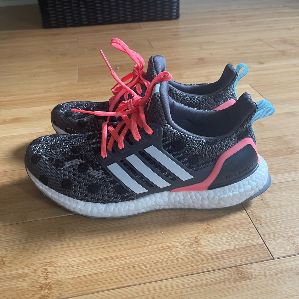 Women’s Adidas UltraBoosts